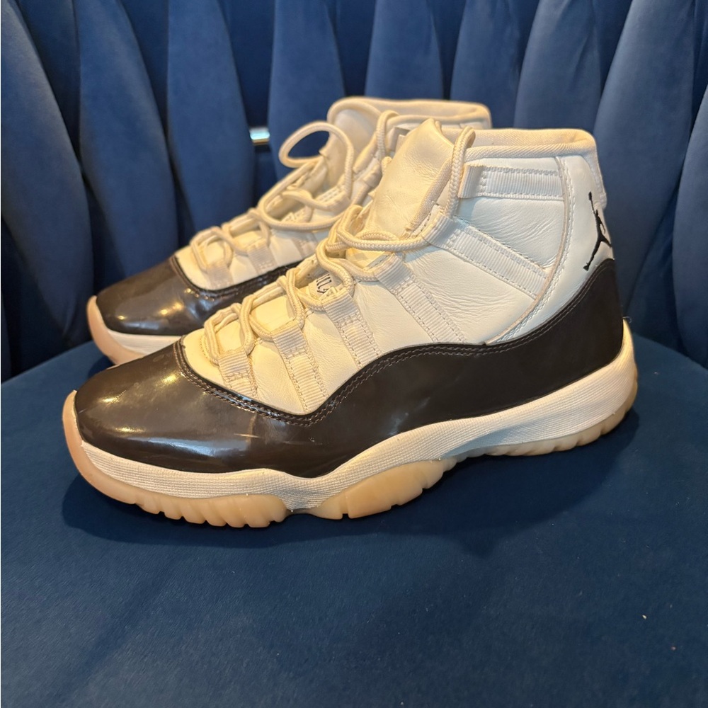Like New Air Jordan 11 Retro Sneakers